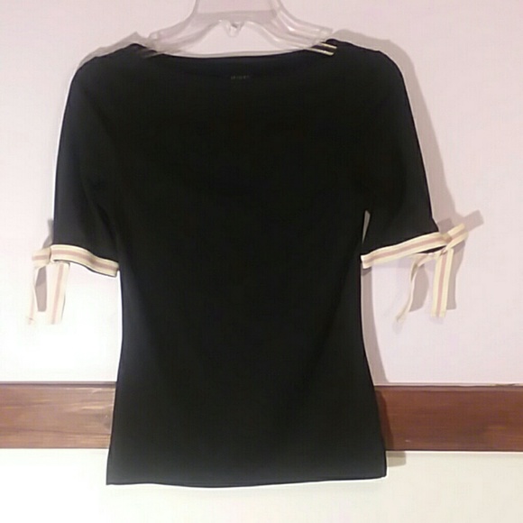 Top - Picture 1 of 2